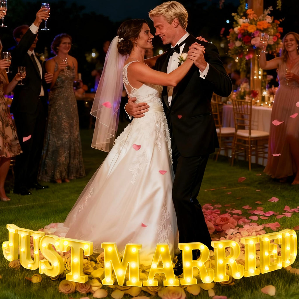 11 Pcs Happy Kwanzaa Large LED Letter Sign LED Lights Battery Powered Table Decorations for Party Favor Light Centerpiece Tabletop Decoration