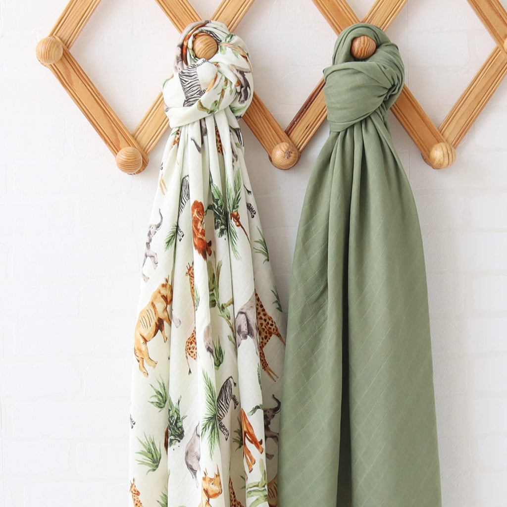 LifeTree Muslin Swaddle Blankets, Baby Swaddling Wrap Nursery Blanket Unisex, Soft 70% Viscose from Bamboo and 30% Cotton, Large 47 x 47 inches, Bear & Checkered Swaddle Blanket