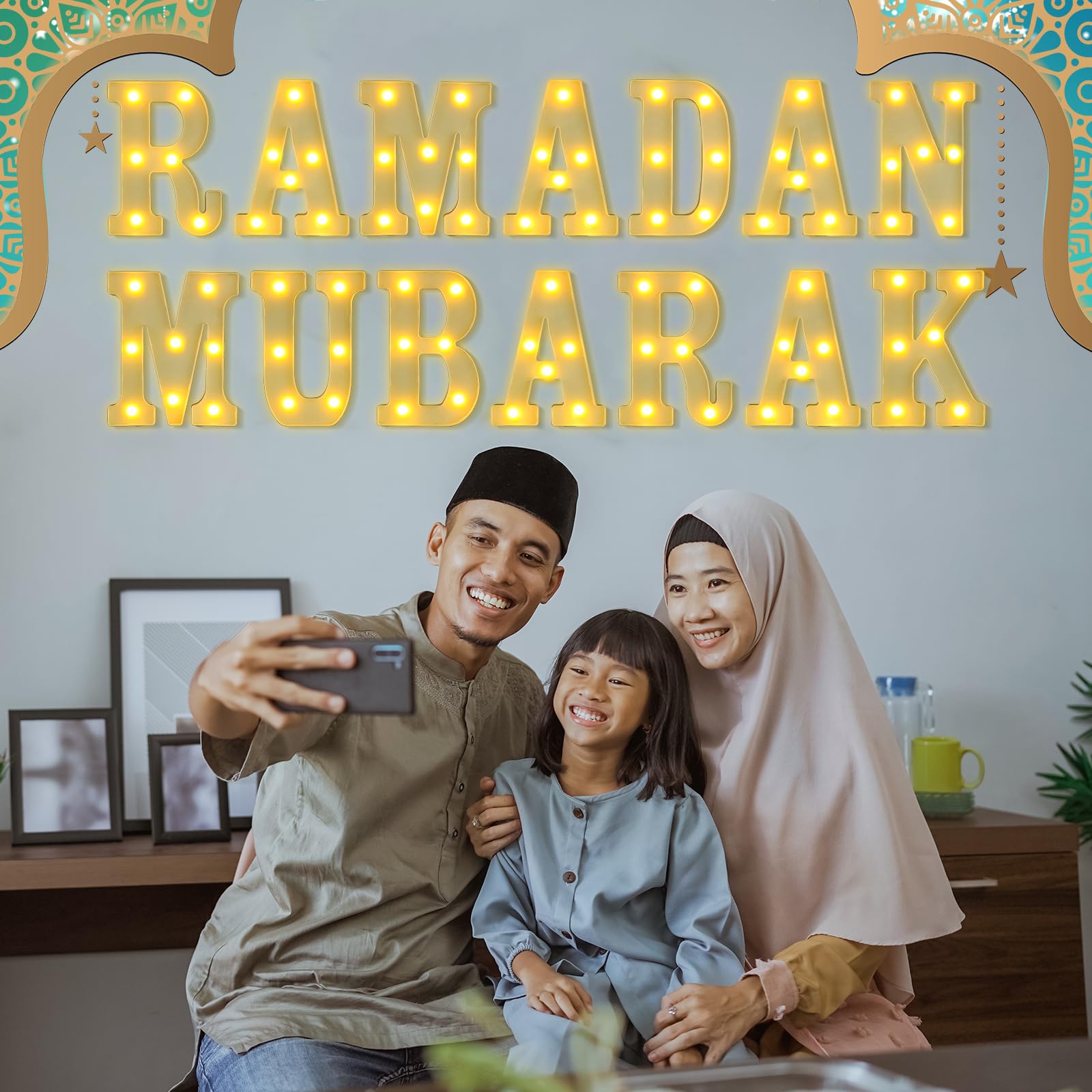 11 Pcs Happy Kwanzaa Large LED Letter Sign LED Lights Battery Powered Table Decorations for Party Favor Light Centerpiece Tabletop Decoration