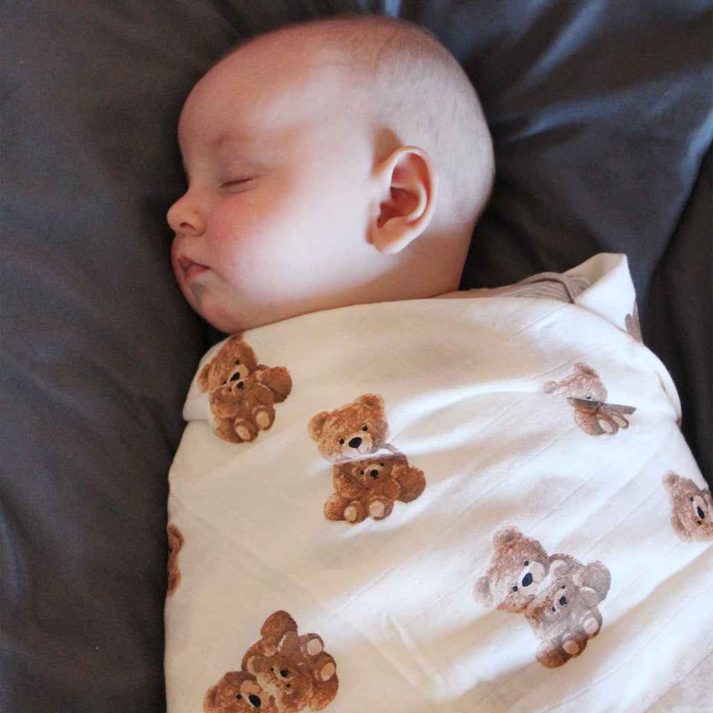 LifeTree Muslin Swaddle Blankets, Baby Swaddling Wrap Nursery Blanket Unisex, Soft 70% Viscose from Bamboo and 30% Cotton, Large 47 x 47 inches, Bear & Checkered Swaddle Blanket