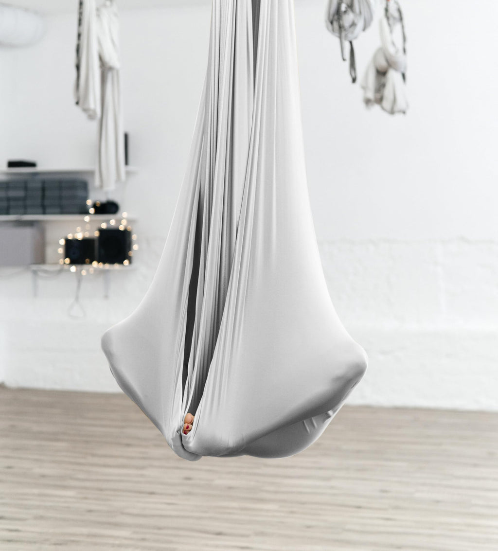 Aerial Silks Set, Premium Ariel Yoga Hammock 9 Yards Aerial Silk, Low-Stretch Fabric, Yoga Starter Kit for Home, Aerial Rig for All Skill Levels - All Hardware Included
