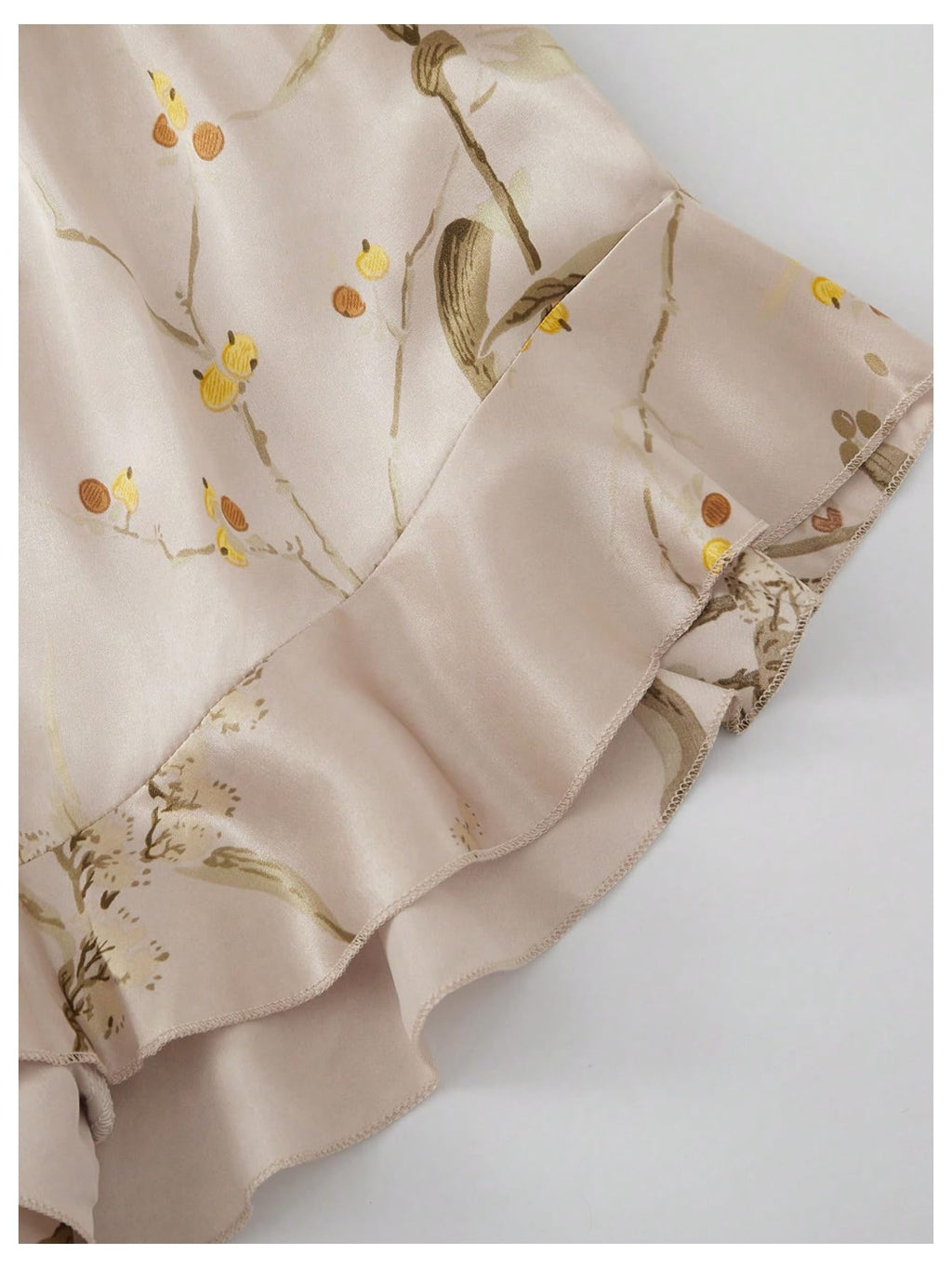 GORGLITTER Women's 5 Piece Floral Print Satin Pajama Set Nightgown Robe Cami Shorts Sleepwear with Storage Bag