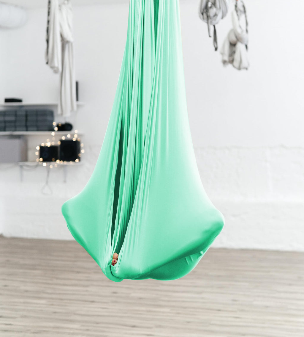 Aerial Silks Set, Premium Ariel Yoga Hammock 9 Yards Aerial Silk, Low-Stretch Fabric, Yoga Starter Kit for Home, Aerial Rig for All Skill Levels - All Hardware Included