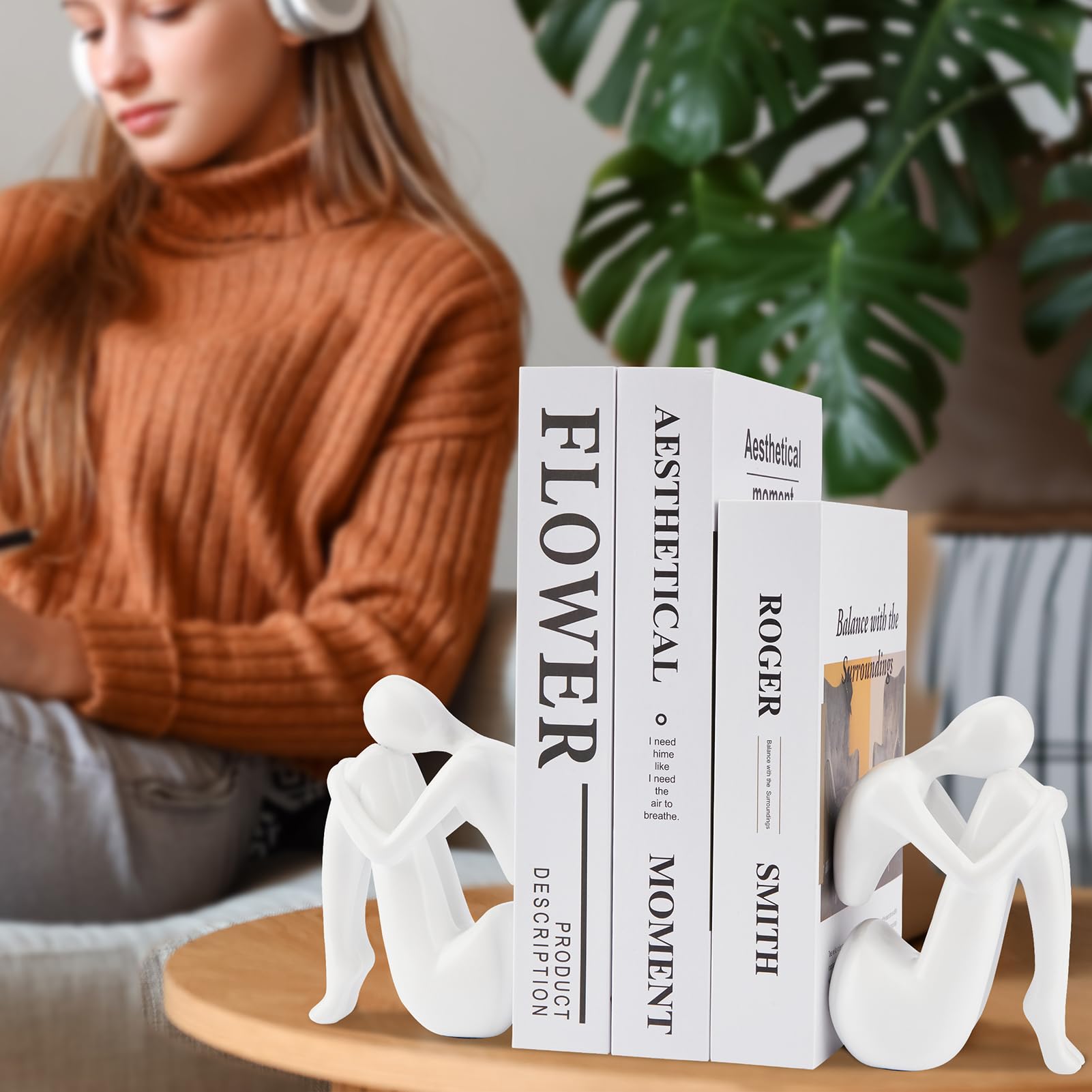 Black Decor Women Statue, Thinker Girl Sculptures, Modern Abstract Art Accents, Black Resin Collectible Figurines for Living Room Bedroom Bookshelf Coffe Table, Resin, 1Piece