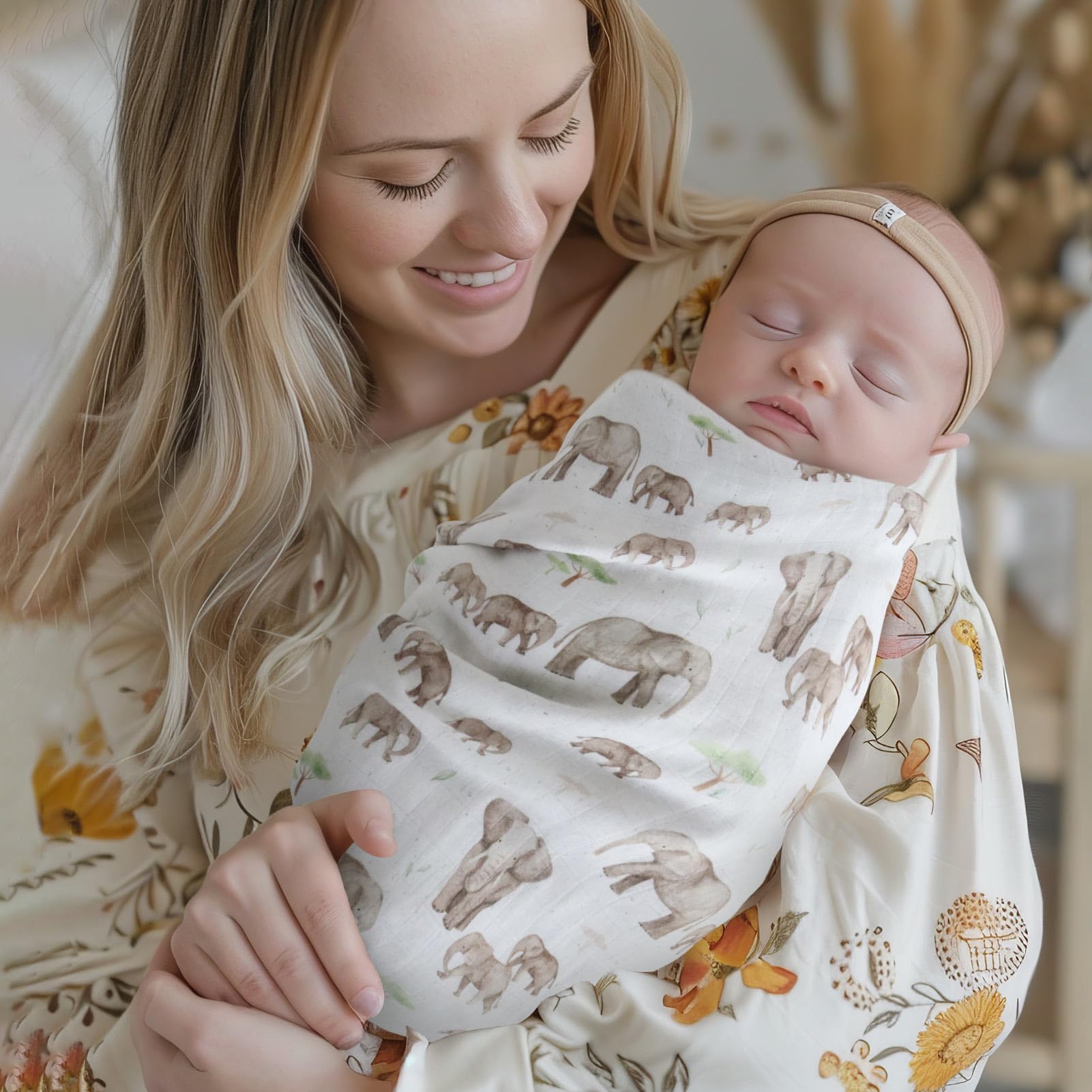 LifeTree Muslin Swaddle Blankets, Baby Swaddling Wrap Nursery Blanket Unisex, Soft 70% Viscose from Bamboo and 30% Cotton, Large 47 x 47 inches, Bear & Checkered Swaddle Blanket