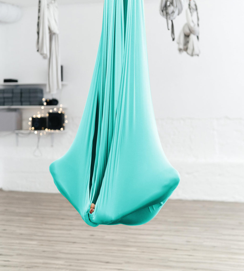 Aerial Silks Set, Premium Ariel Yoga Hammock 9 Yards Aerial Silk, Low-Stretch Fabric, Yoga Starter Kit for Home, Aerial Rig for All Skill Levels - All Hardware Included