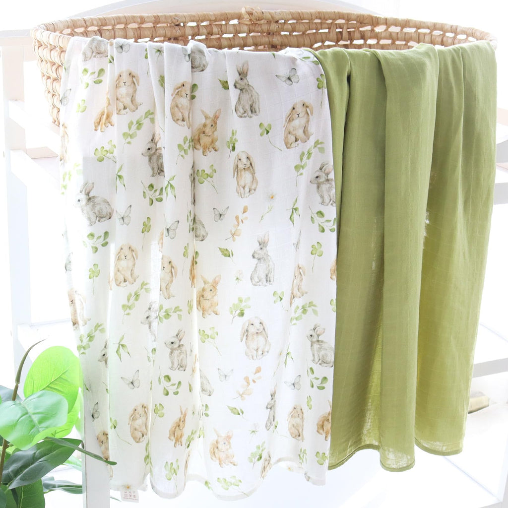 LifeTree Muslin Swaddle Blankets, Baby Swaddling Wrap Nursery Blanket Unisex, Soft 70% Viscose from Bamboo and 30% Cotton, Large 47 x 47 inches, Bear & Checkered Swaddle Blanket