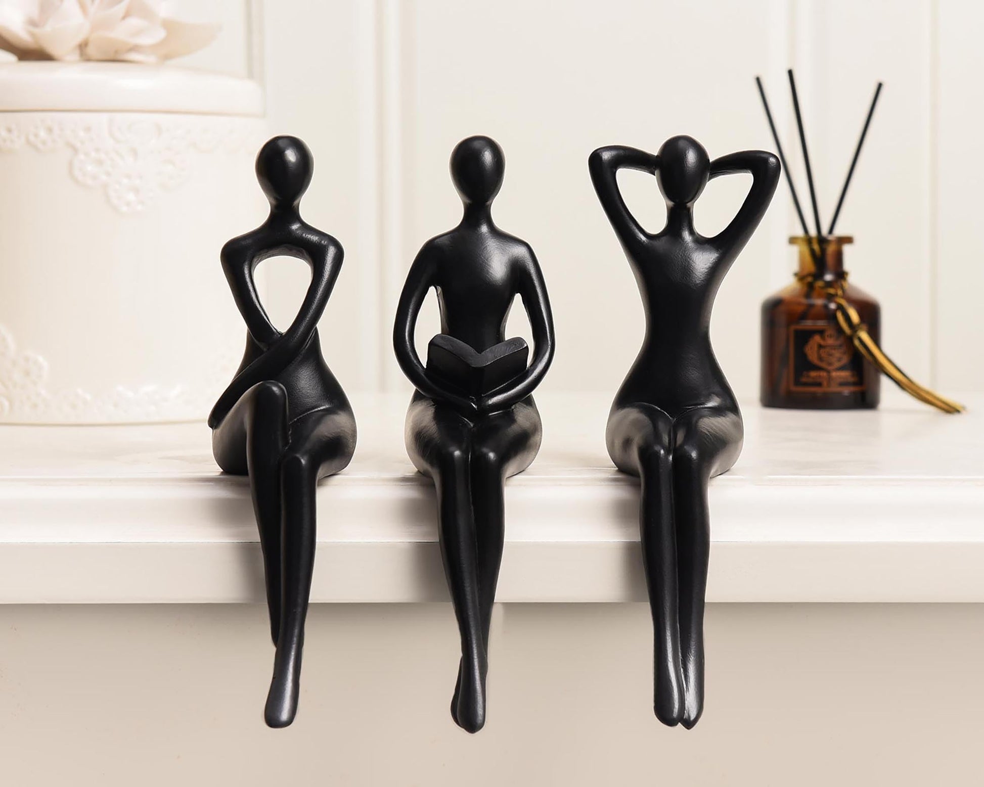 Quoowiit Gold Decor Thinker Statue Decor Book Shelf Decor, Abstract Statue Ornament Office Decor Modern Home Decor Decorations for Living Room Collectable Figurines Coffee Table Decor 3 Piece