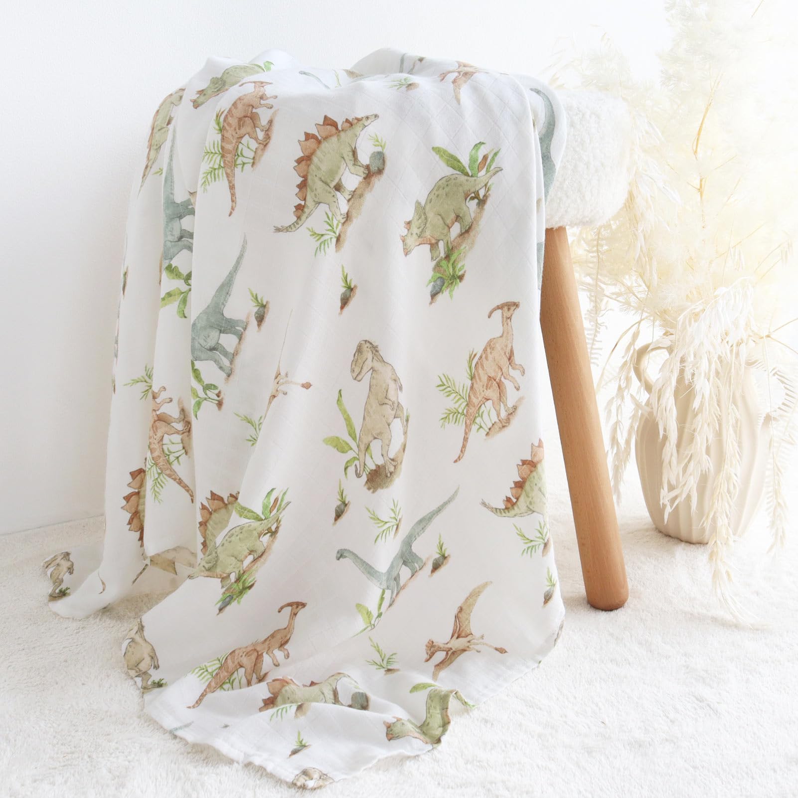 LifeTree Muslin Swaddle Blankets, Baby Swaddling Wrap Nursery Blanket Unisex, Soft 70% Viscose from Bamboo and 30% Cotton, Large 47 x 47 inches, Bear & Checkered Swaddle Blanket