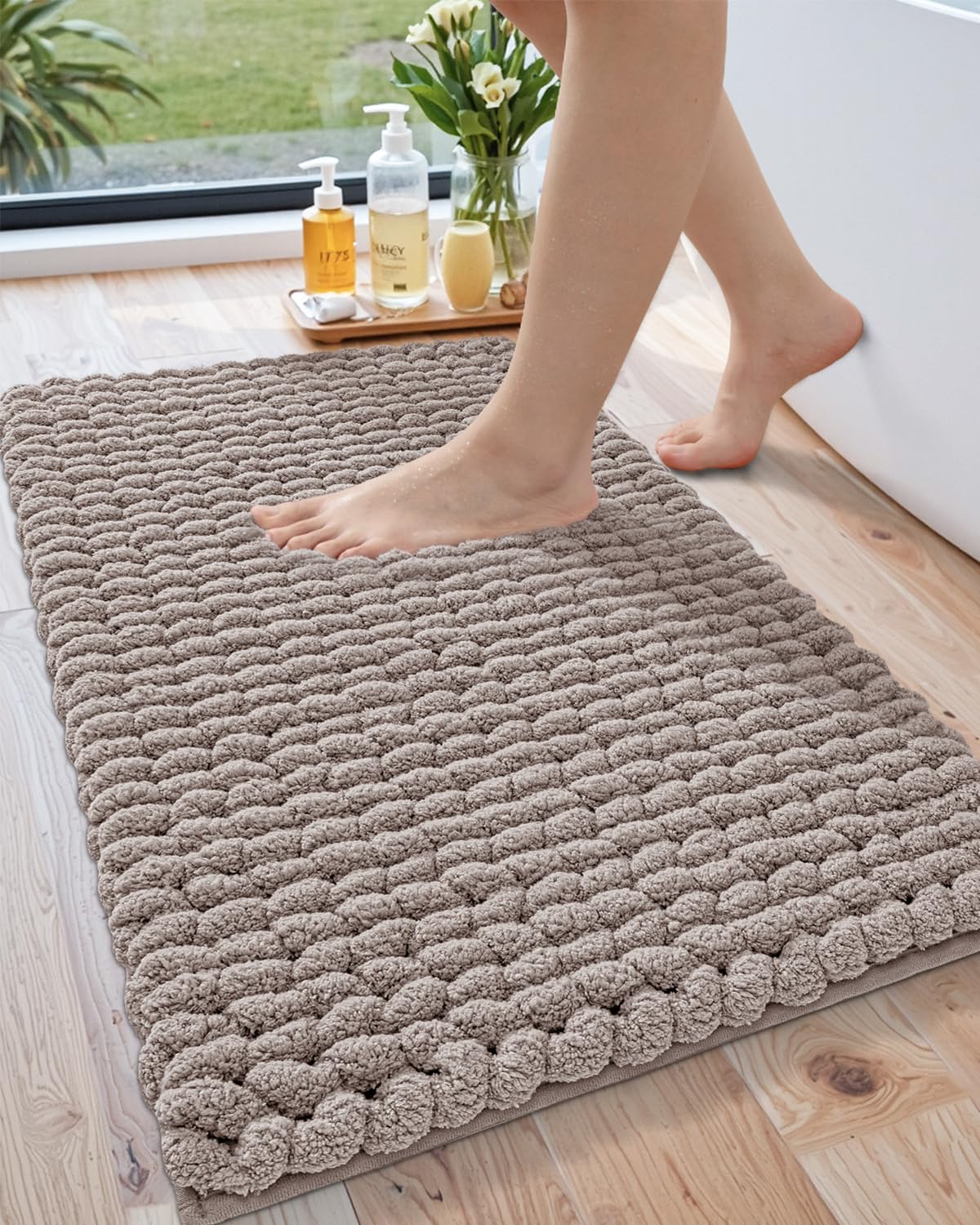 LUMI Luxury Bathroom Rug, Ultra Soft Quick Dry Bath Mat, Non-Slip Absorbent Thick Chenille Bath Rug, Cozy Braid Design Floor Mat for Bathtub, Sink, Laundry, Bedroom, White, 24"x36"