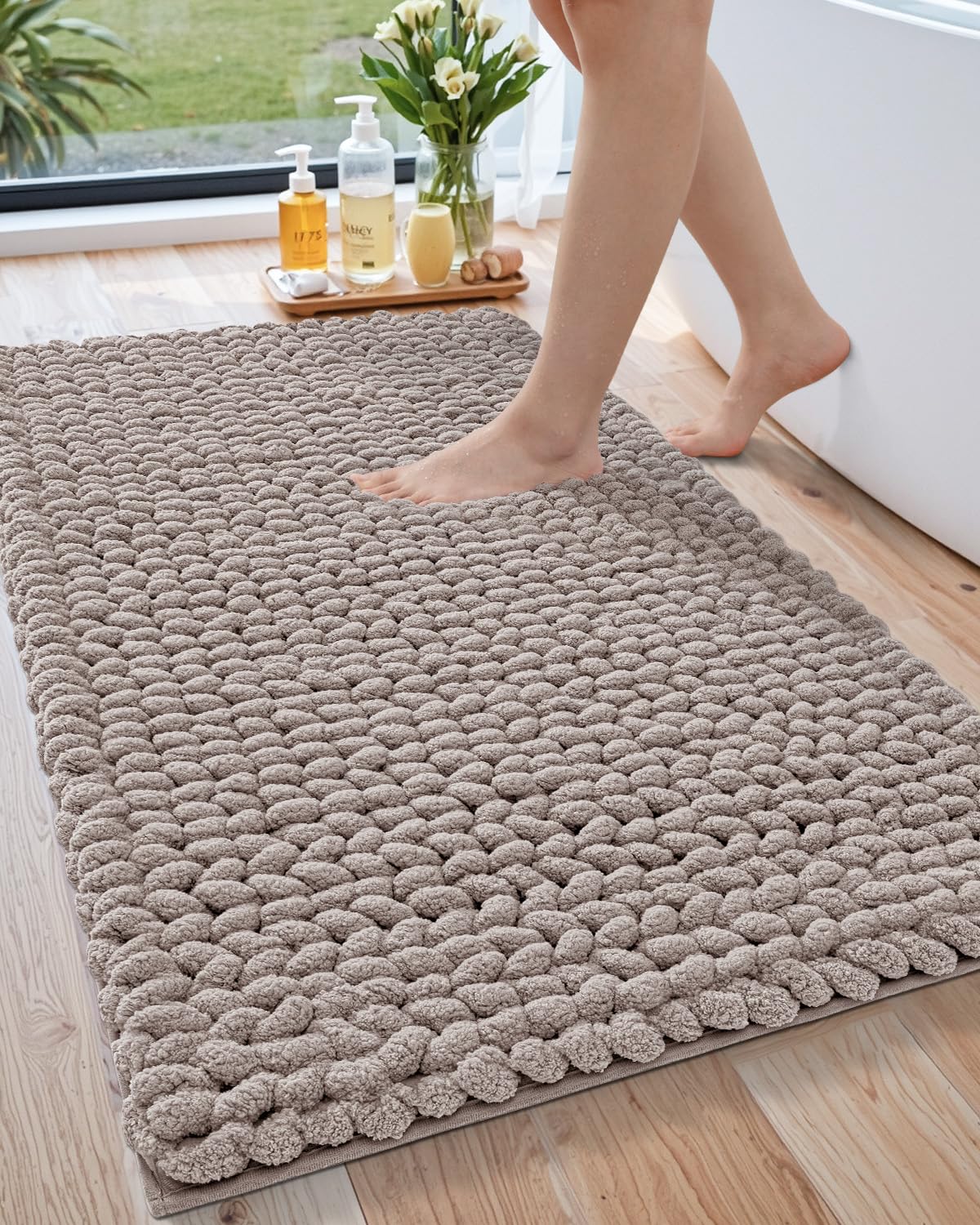 LUMI Luxury Bathroom Rug, Ultra Soft Quick Dry Bath Mat, Non-Slip Absorbent Thick Chenille Bath Rug, Cozy Braid Design Floor Mat for Bathtub, Sink, Laundry, Bedroom, White, 24"x36"